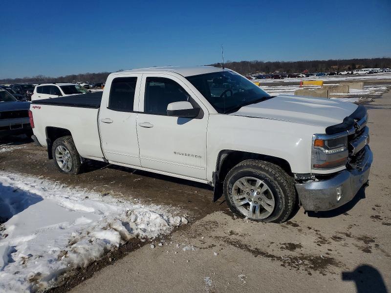 2017 Chevrolet Silverado K1500 lt