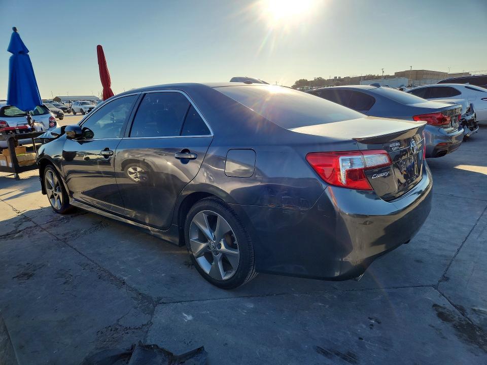 2012 Toyota Camry se