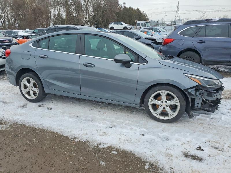 2019 Chevrolet Cruze Premier