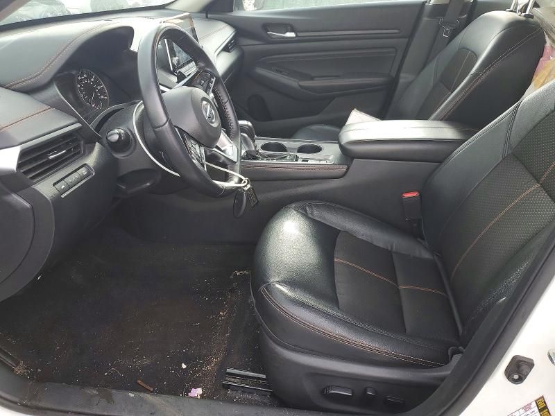 2020 Nissan Altima sr