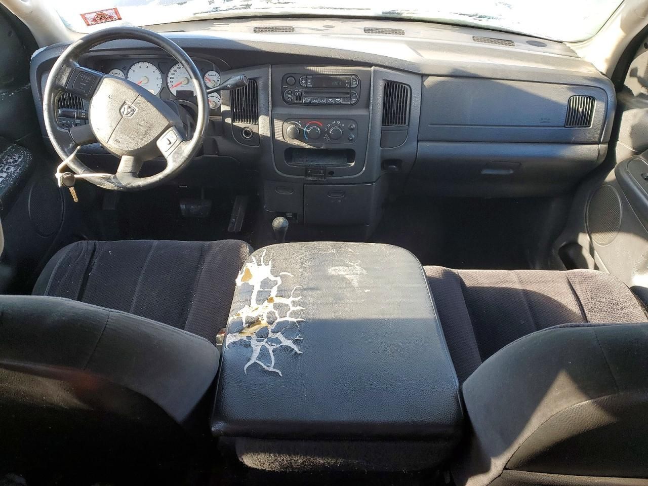 2004 Dodge Ram 1500 st