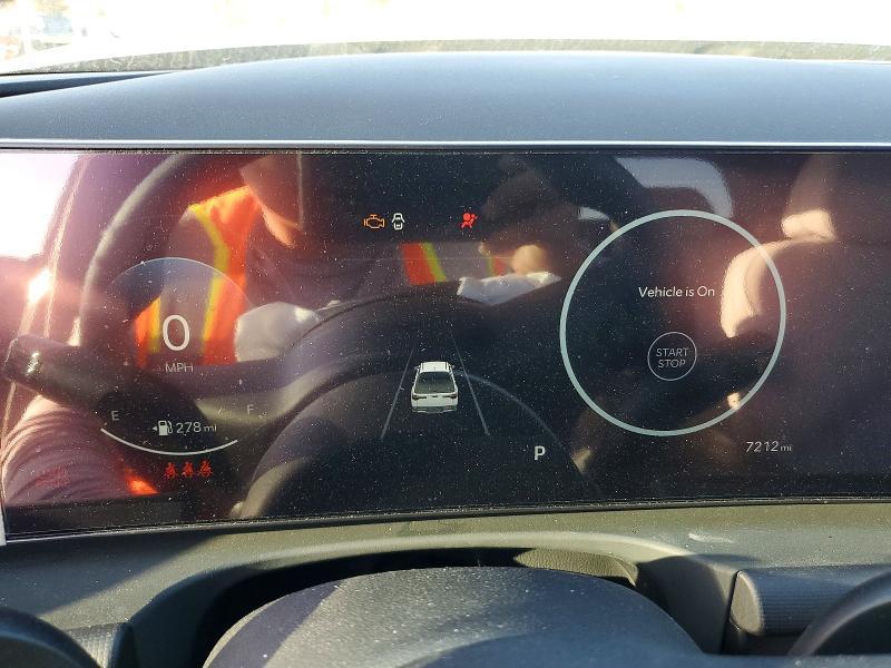 2025 Hyundai Santa Cruz SEL Activity