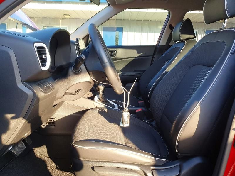 2022 Hyundai Venue sel