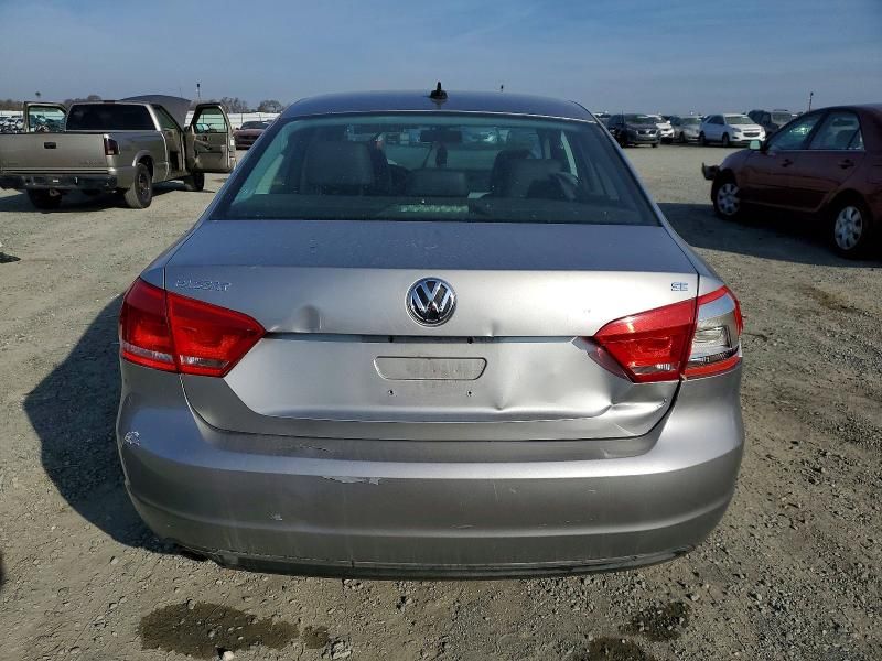 2013 Volkswagen Passat se