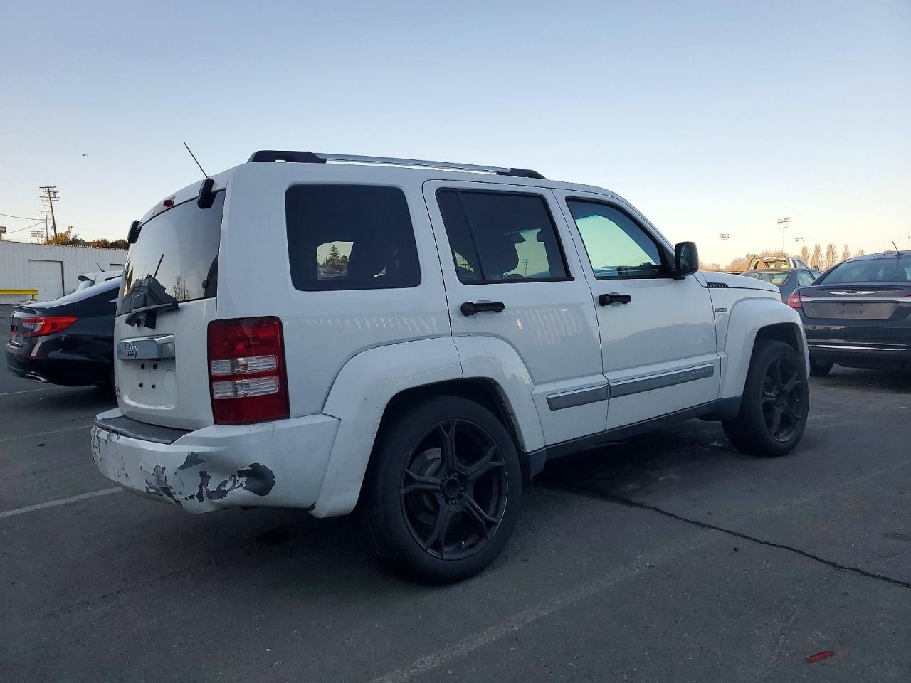 2012 Jeep Liberty jet
