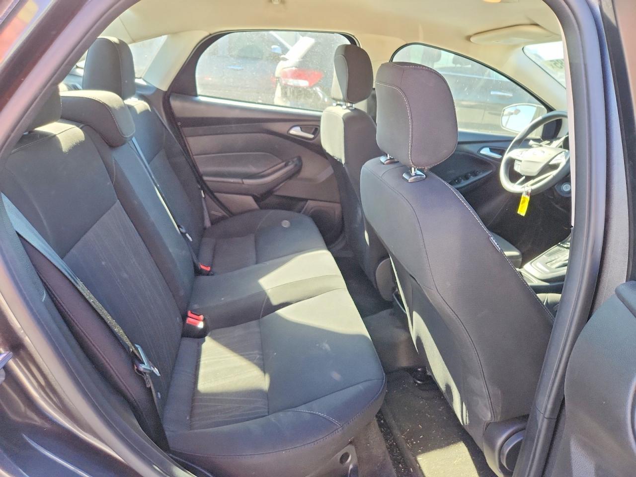 2018 Ford Focus se