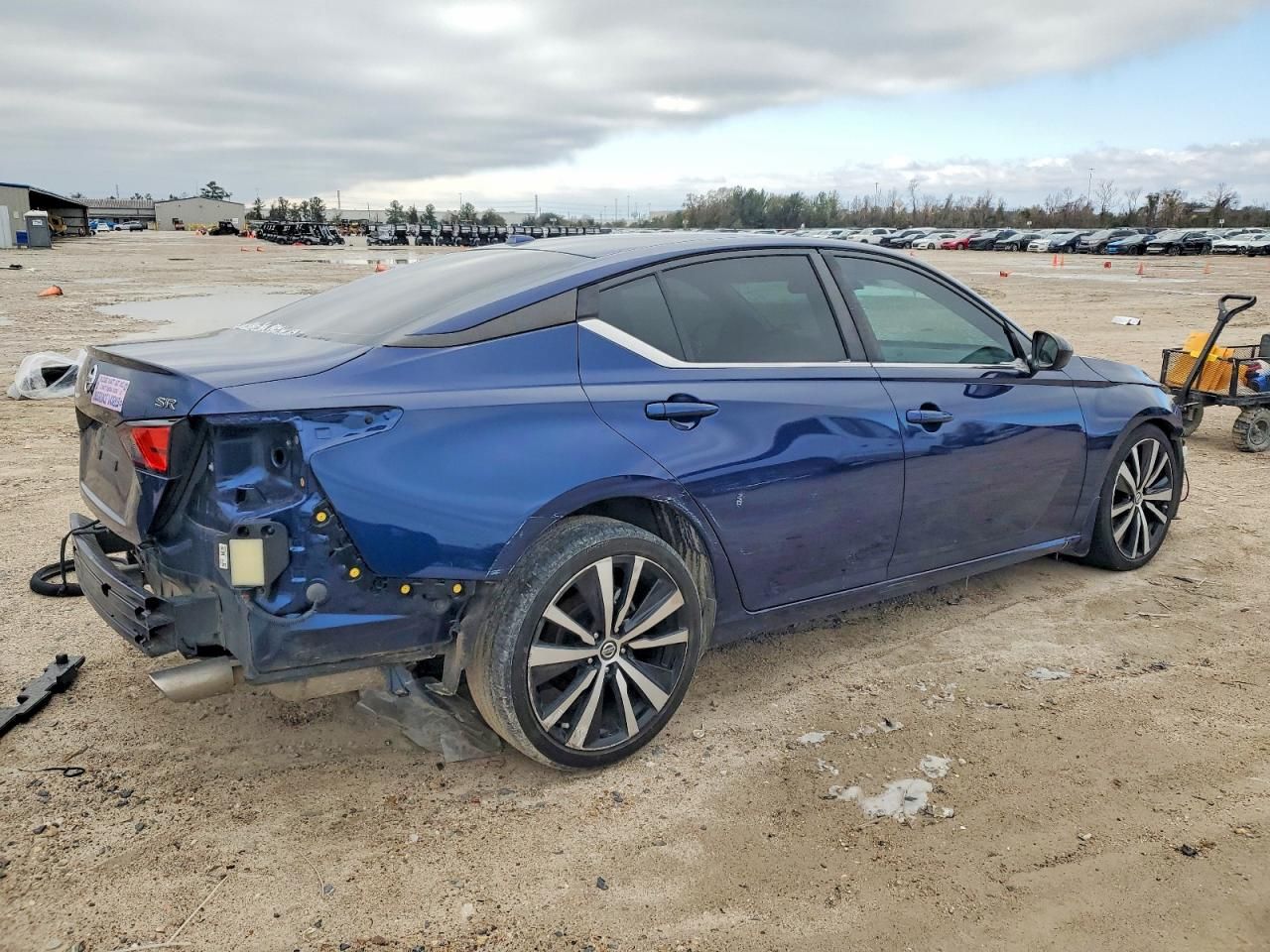 2022 Nissan Altima sr