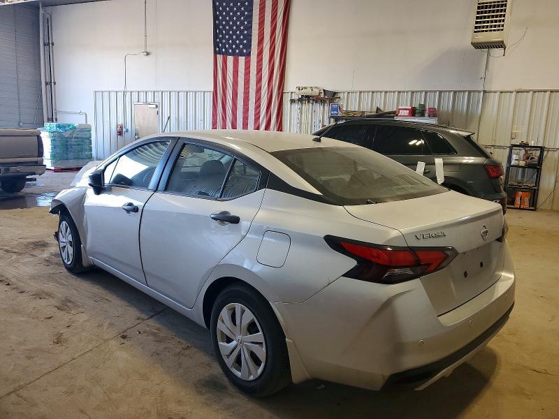 2021 Nissan Versa s
