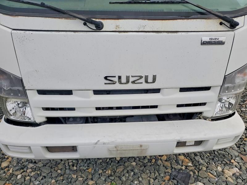 2009 Isuzu NPR Refrigerated BOX Truck
