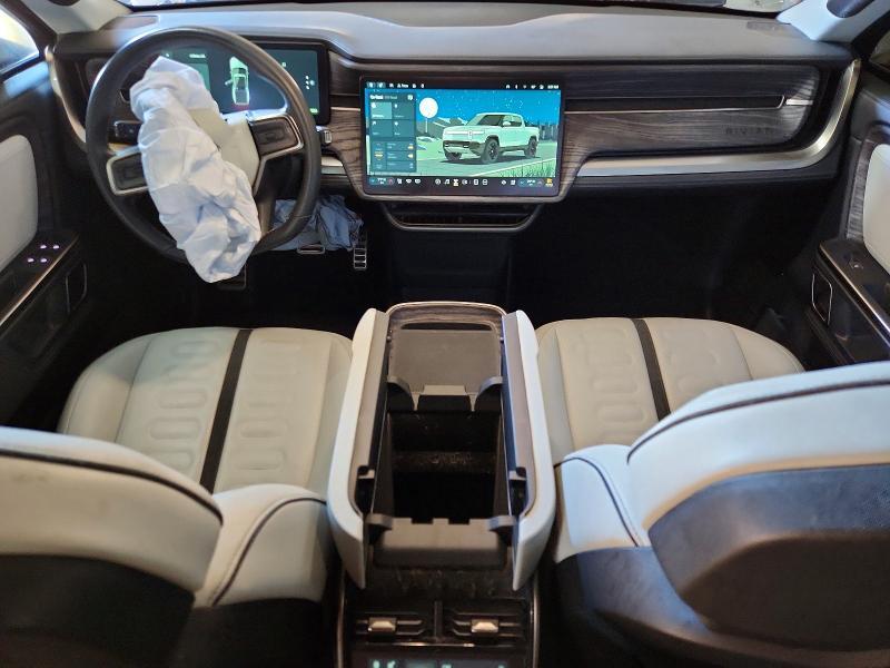 2022 Rivian R1T Adventure