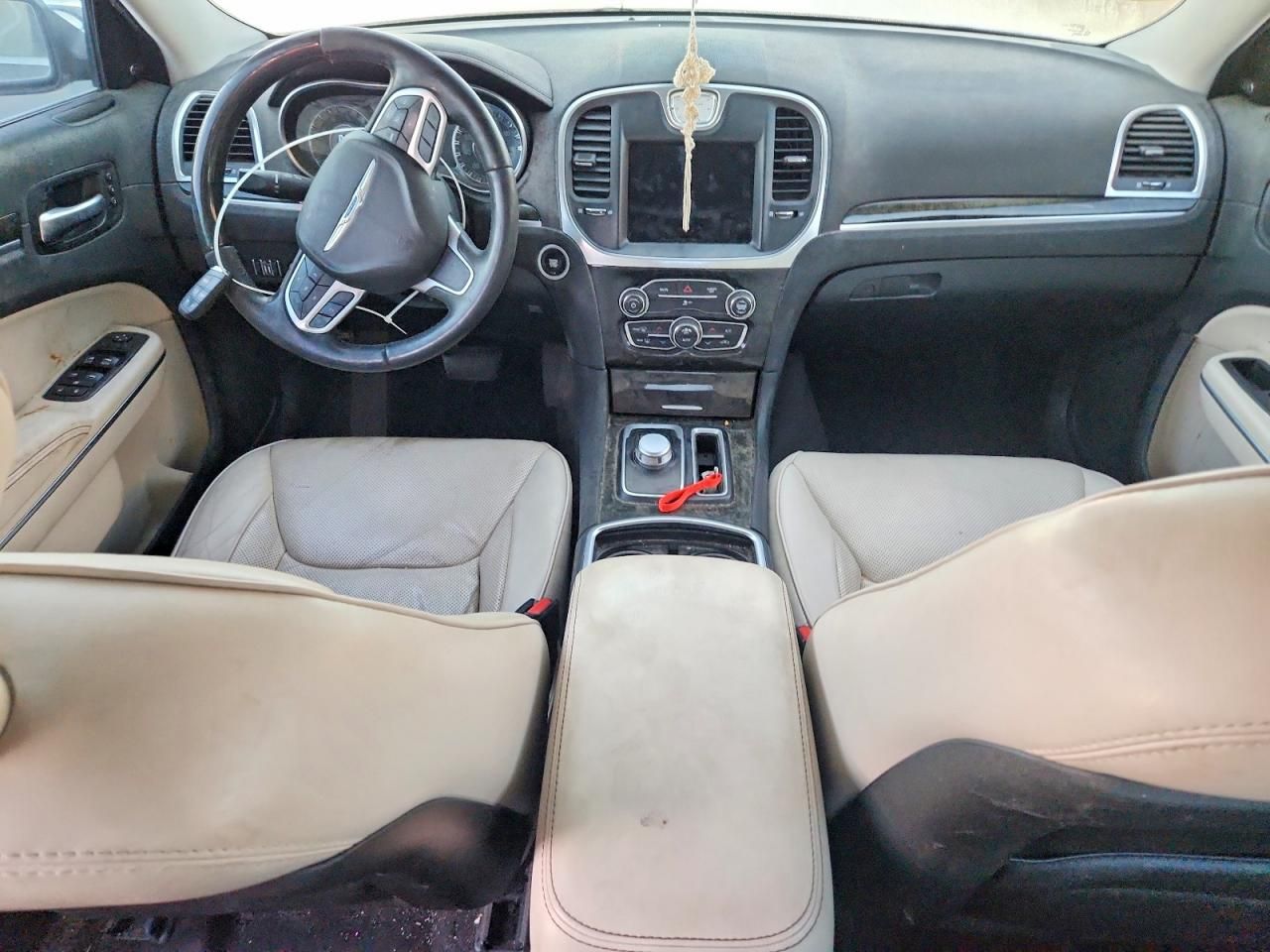 2018 Chrysler 300 Limited