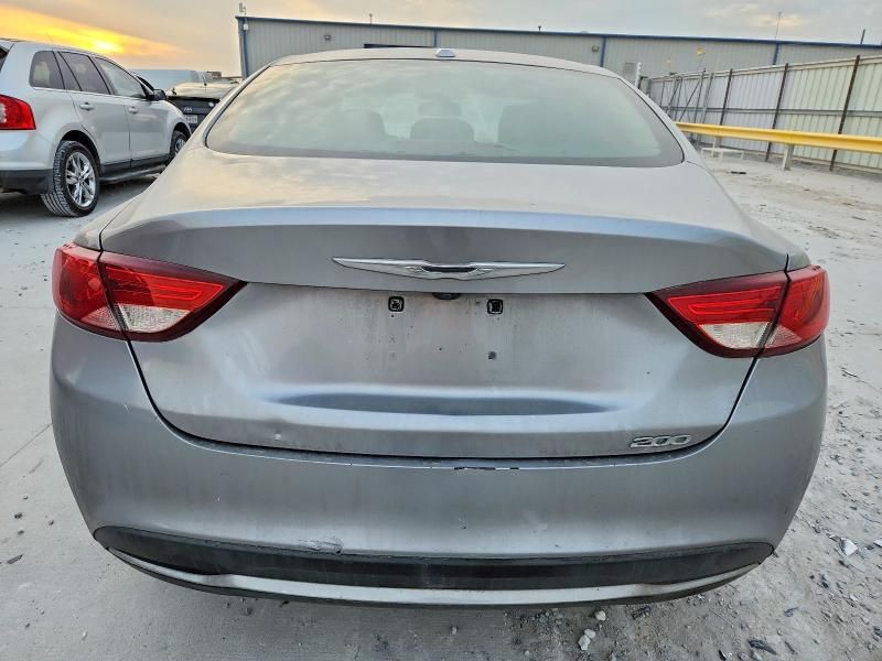 2015 Chrysler 200 Limited