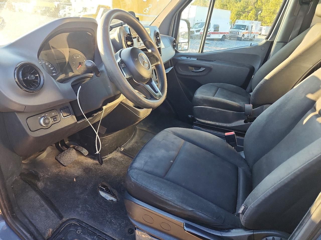 2019 Mercedes-Benz 2019 Mercedes Benz Sprinter 2500 Delivery Van