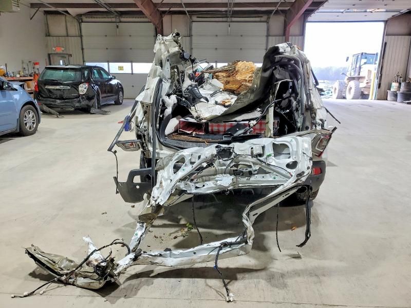 2020 Honda Passport Elite