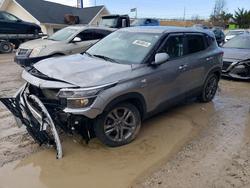 KIA Vehiculos salvage en venta: 2022 KIA Seltos lx