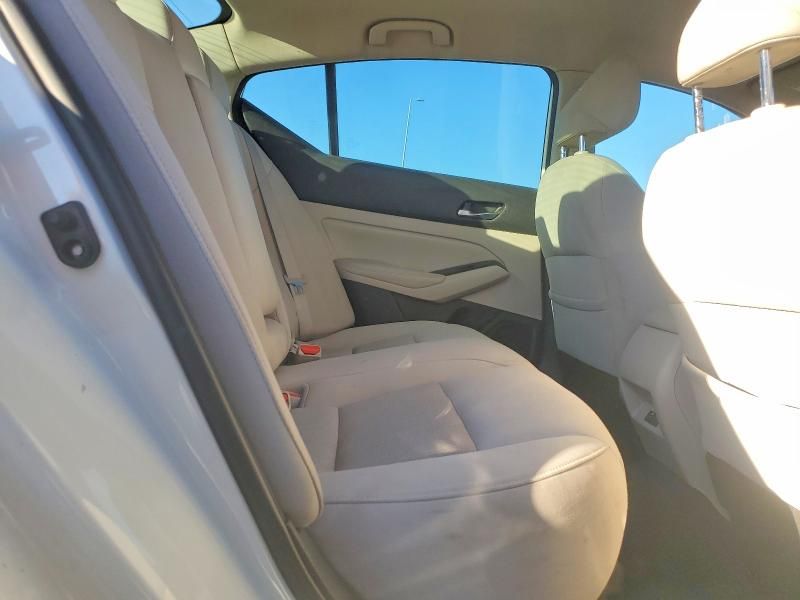 2020 Nissan Altima s