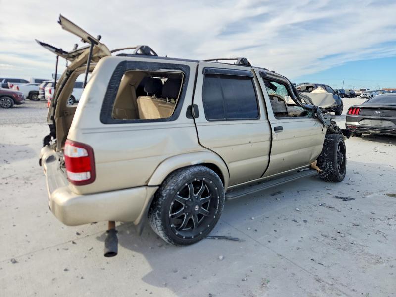 1999 Nissan Pathfinder xe