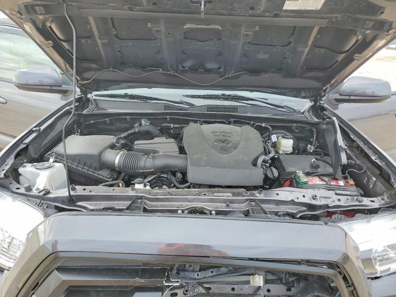 2022 Toyota Tacoma Access cab