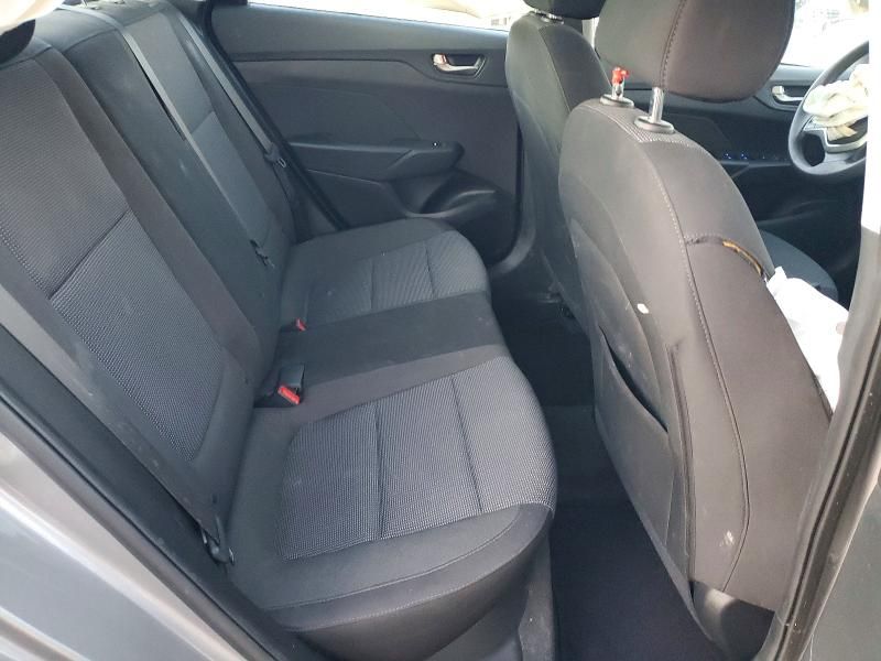 2022 Hyundai Accent se