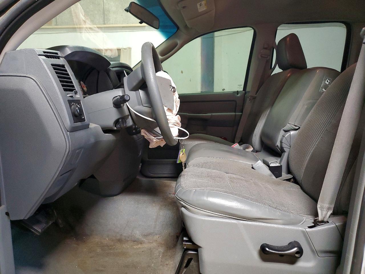 2006 Dodge Ram 1500 st