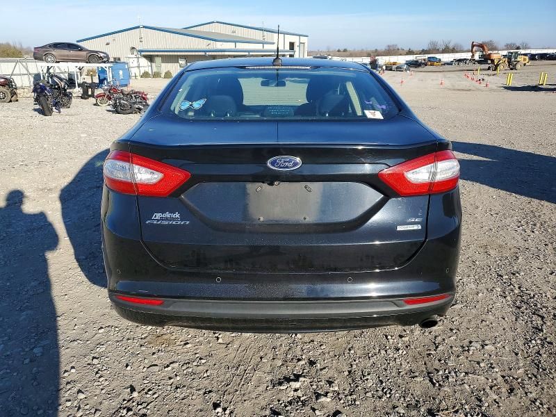 2016 Ford Fusion se