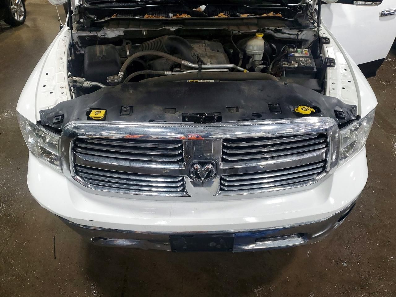 2016 Dodge Ram 1500 slt