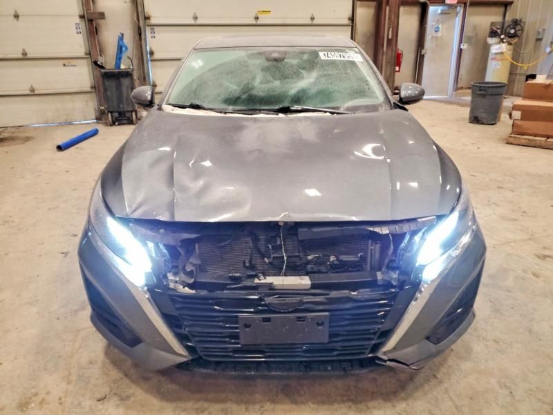 2023 Nissan Altima sv