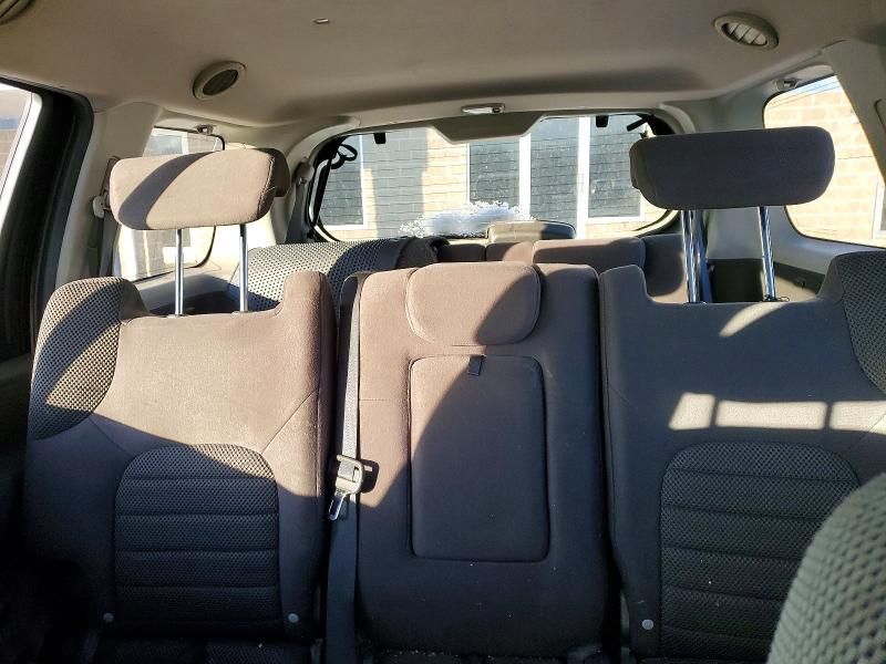 2011 Nissan Pathfinder s