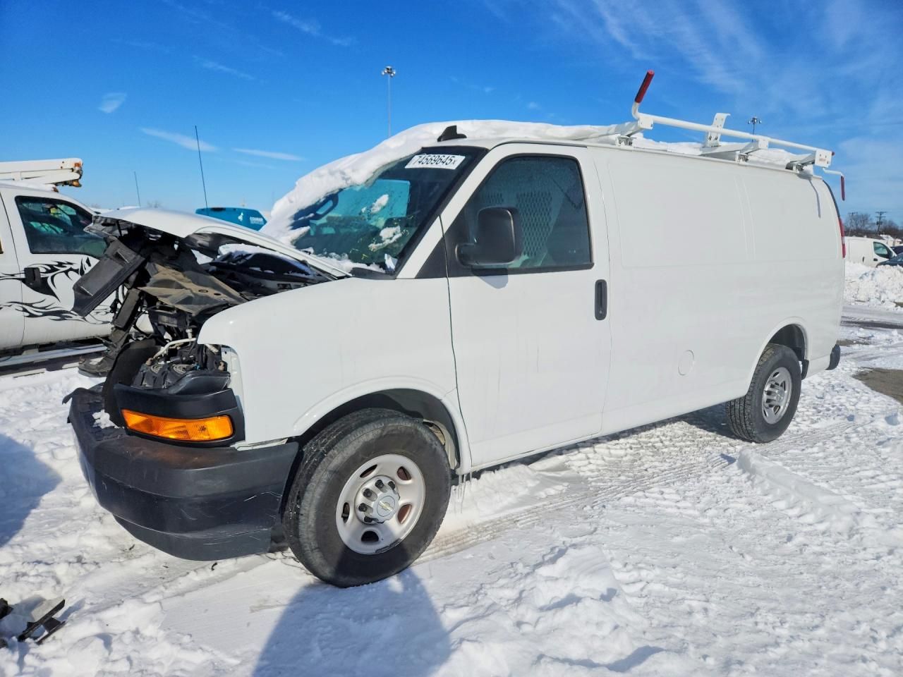 2020 Chevrolet Express G2500