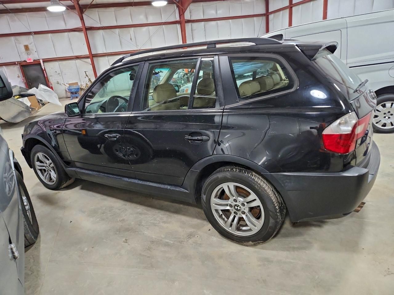 2004 BMW X3 3.0i