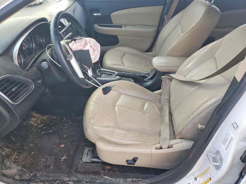 2014 Chrysler 200 Limited