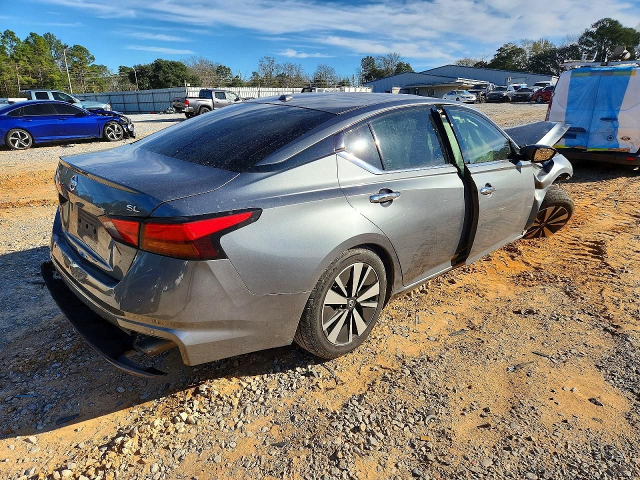 2020 Nissan Altima sl