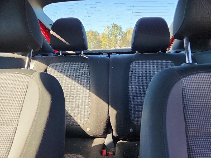 2019 Volkswagen Beetle s