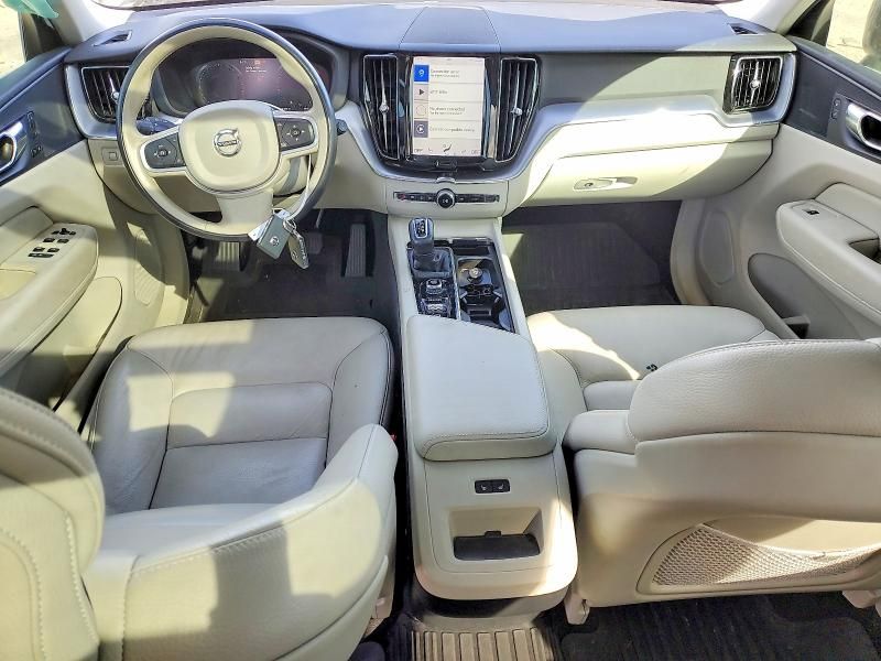 2020 Volvo Xc60 T5 Momentum