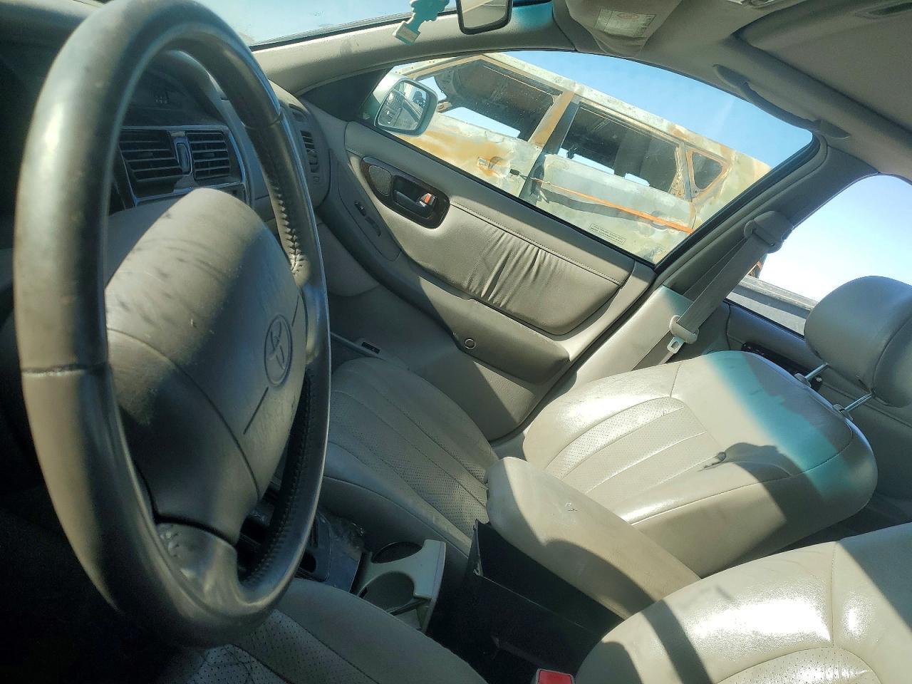 1999 Toyota Avalon xl