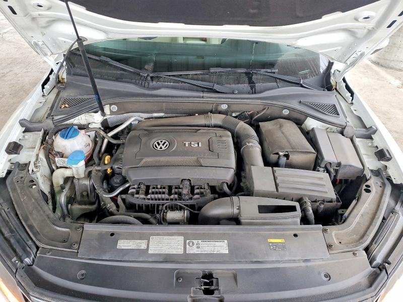 2017 Volkswagen Passat s