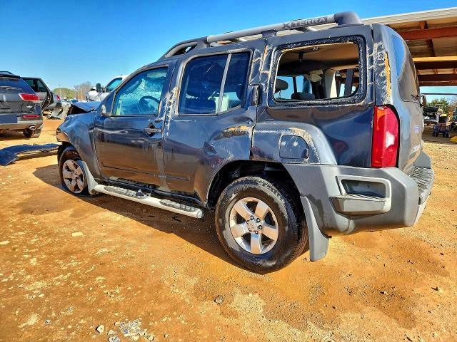 2010 Niss Xterra off Road