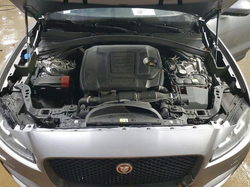 2020 Jaguar F-pace Premium