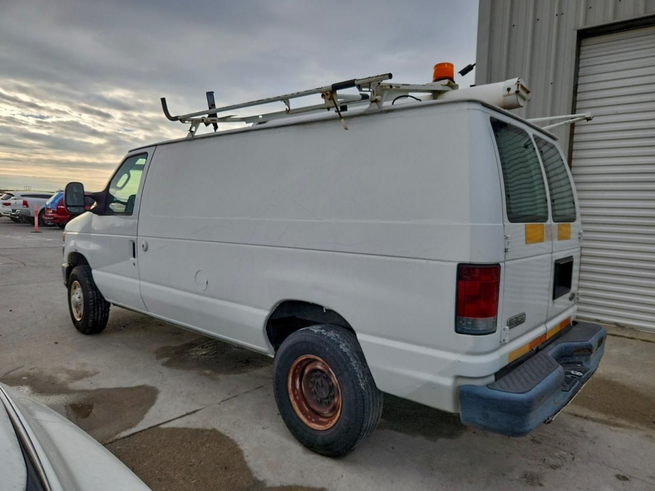 2009 Ford Econoline E350 Super Duty Van