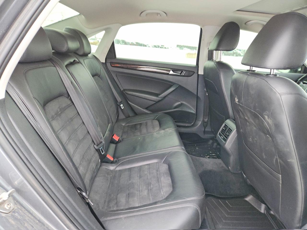 2015 Volkswagen Passat sel