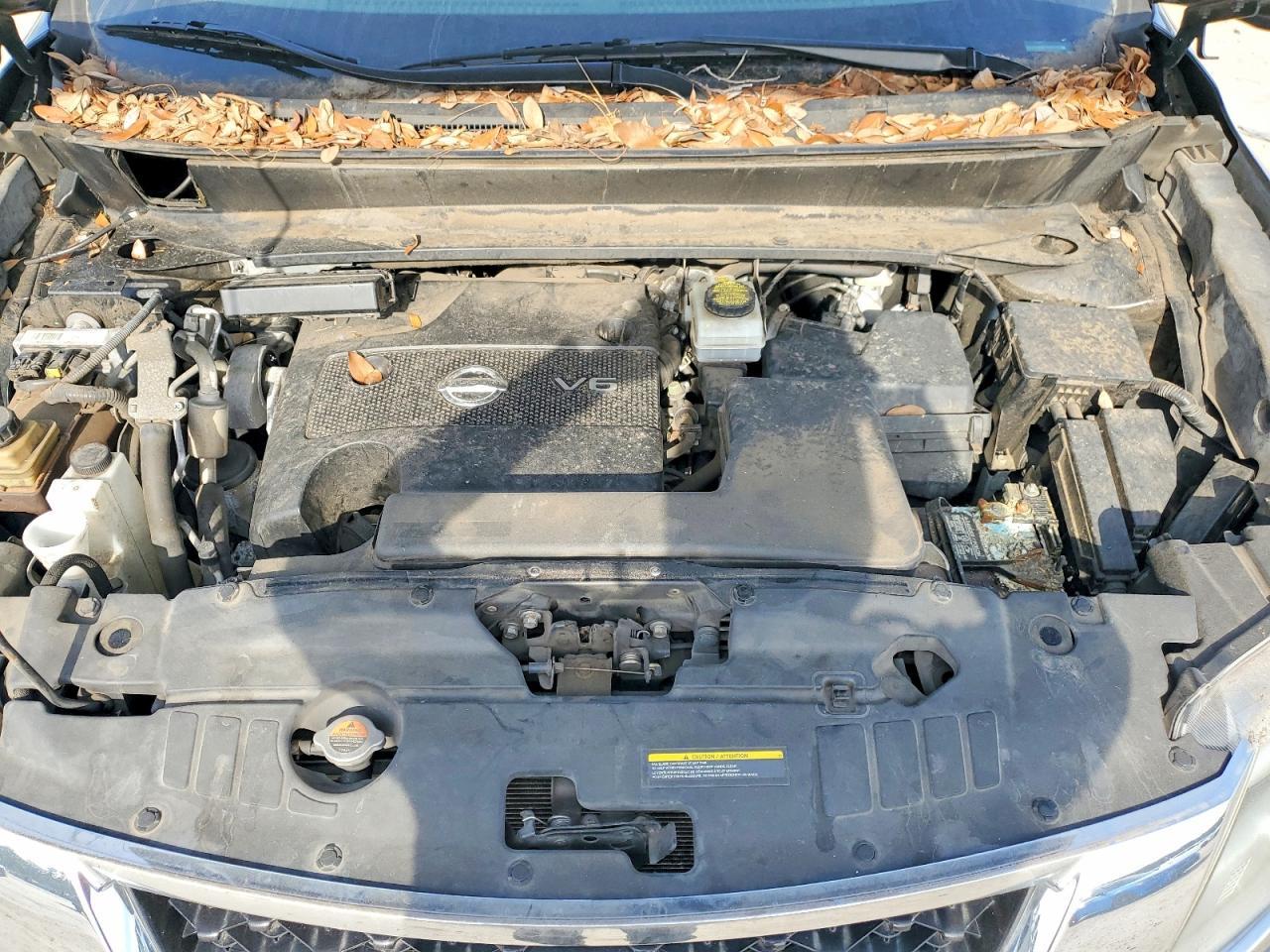 2016 Nissan Pathfinder s