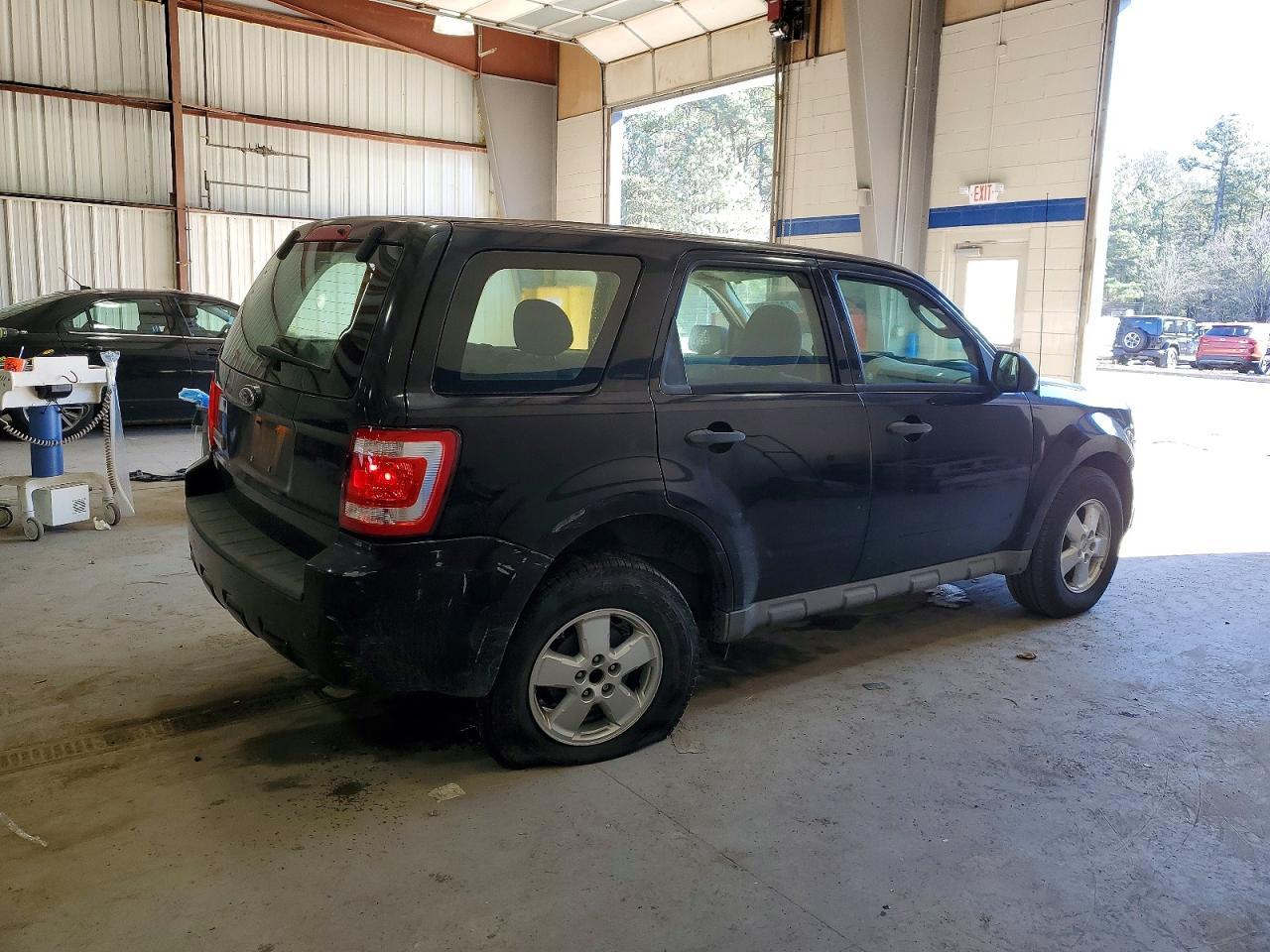2009 Ford Escape xls