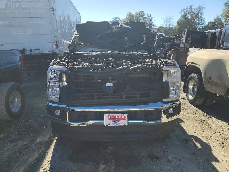 2024 Ford F250 Super Duty Utility / Service Truck