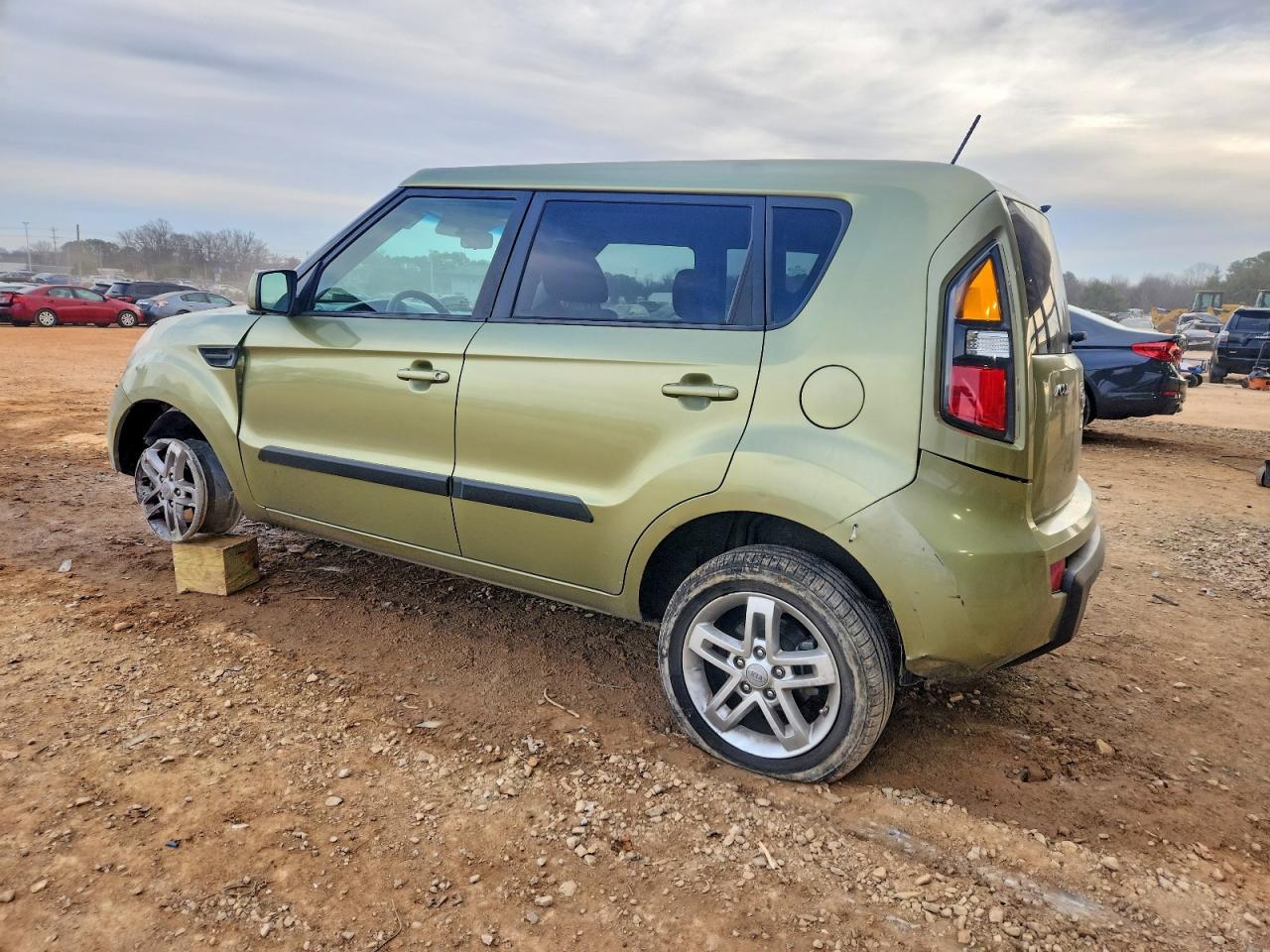2011 KIA Soul +