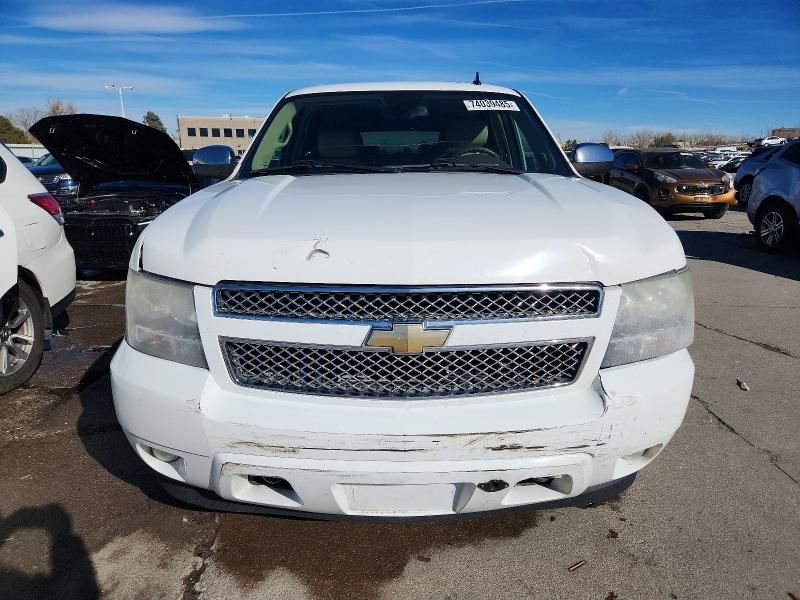 2011 Chevrolet Suburban K1500 ltz