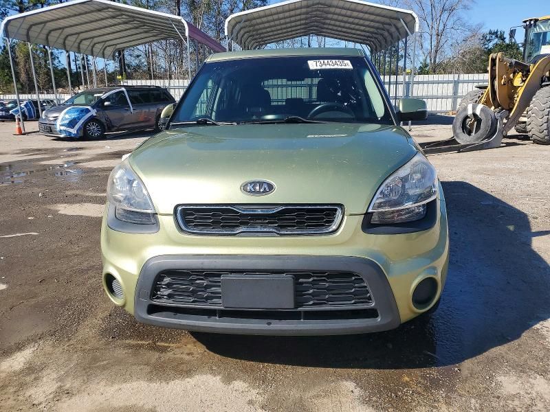 2012 KIA Soul +