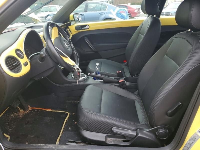 2012 Volkswagen Beetle