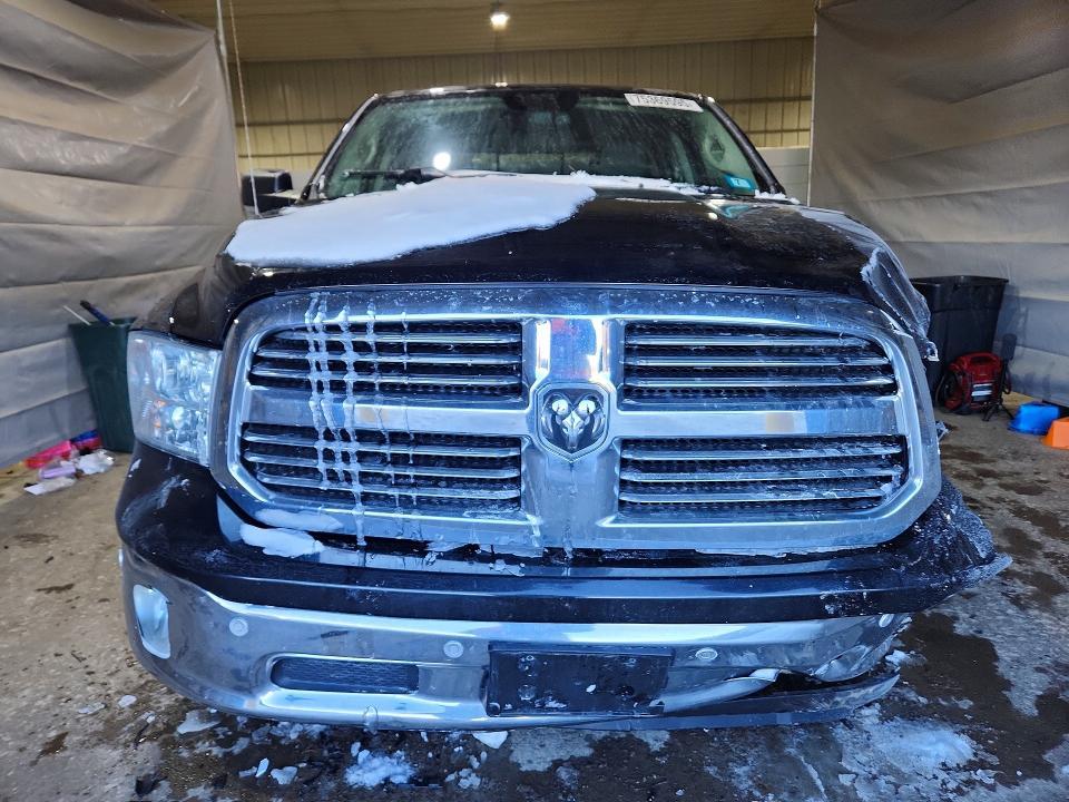 2017 Dodge RAM 1500 SLT