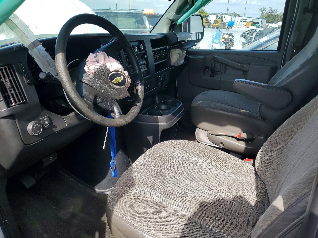 2016 Chev Express Passenger 35
