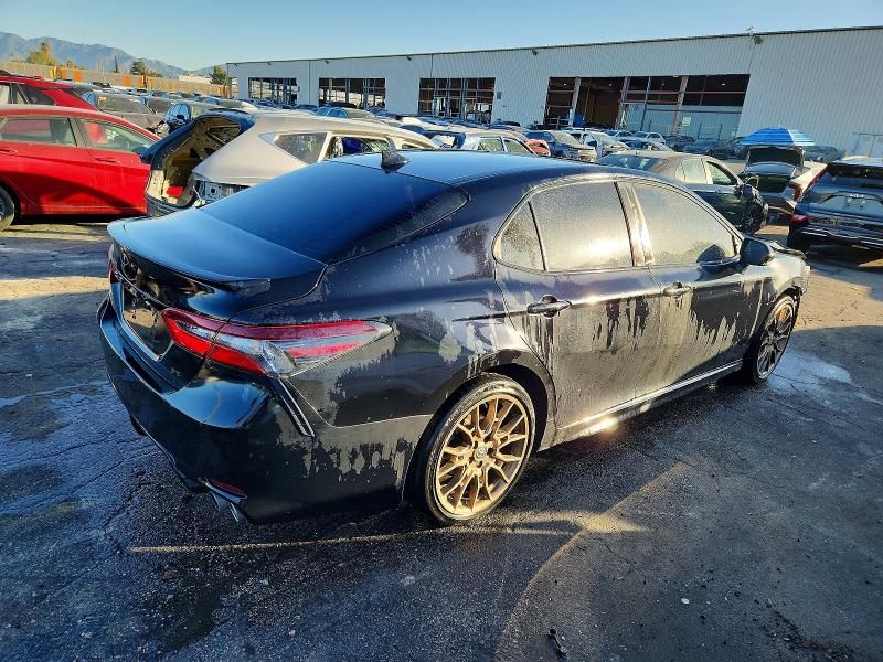 2024 Toyota Camry se Night Shade